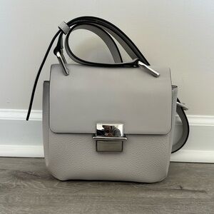 Calvin Klein Clover Triple Compartment Crossbody Bag | Dove Grey